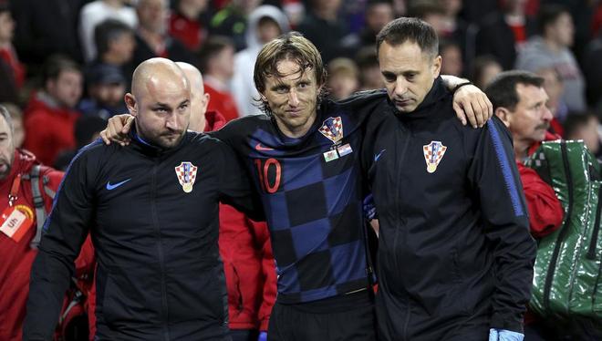 拜詹姆斯和 拜詹姆斯和