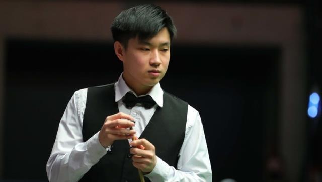 而与此同时 而与此同时